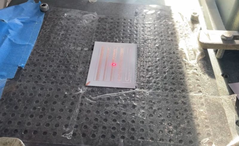 Using a Fiber Laser to Etch 0.1 mm PCB Traces - Hackaday