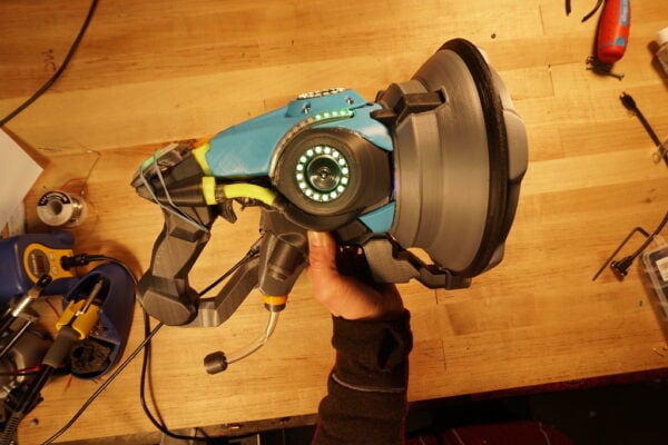 Overwatch Prop Gun: Lucio’s Blaster #AdafruitLearnGuide - Adafruit Blog
