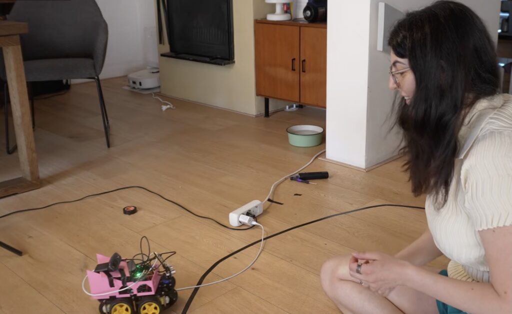 Affordable robot car kit becomes an intelligent creator-chaser - Arduino Blog