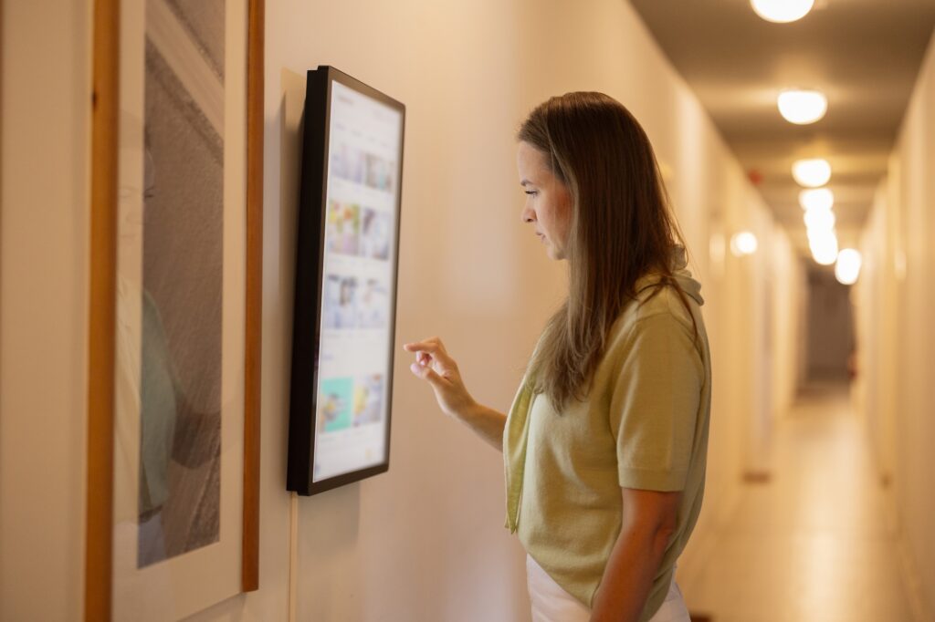 Making retail smarter: build context-aware experiences with the Arduino® VENTUNO™ Q board - Arduino Blog