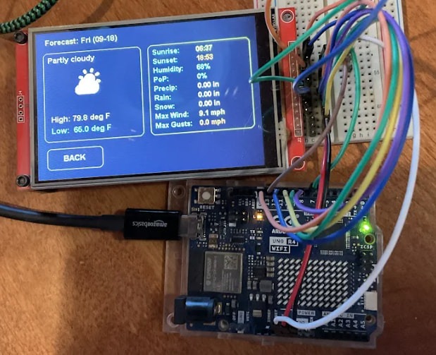 Porting a weather station app from the Arduino® GIGA™ R1 to the Arduino® UNO™ R4 boards - Arduino Blog